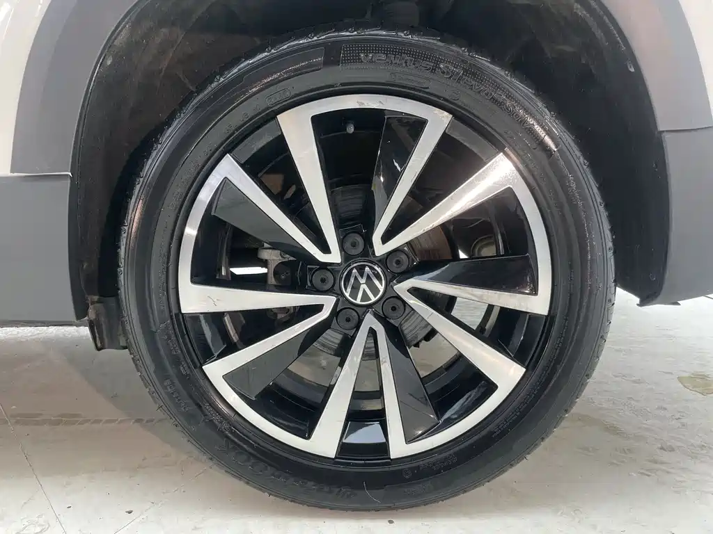 Volkswagen Tharu — фото 25