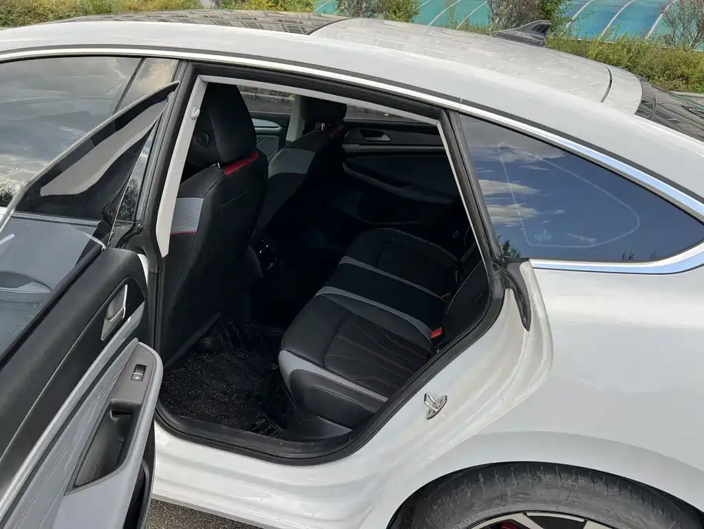 Volkswagen Lamando — фото 13