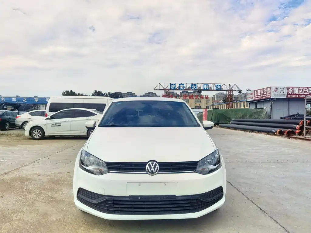 Volkswagen Polo — фото 2