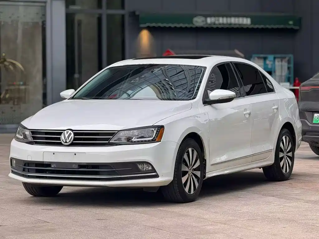 Volkswagen Sagitar