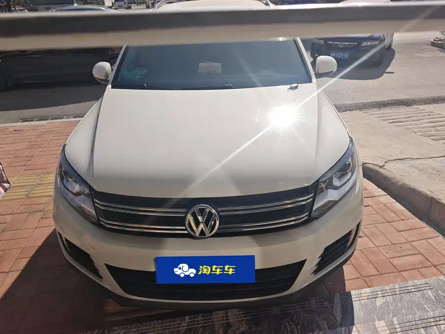 Volkswagen Tiguan — фото 2