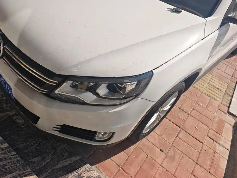 Volkswagen Tiguan — фото 5