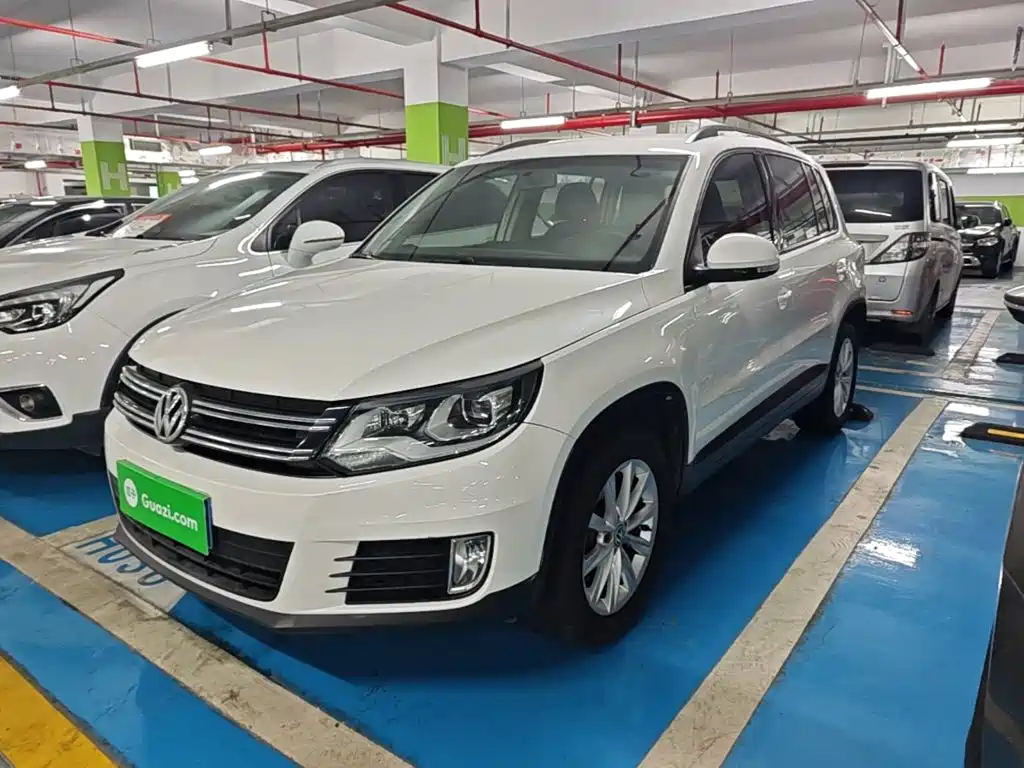 Volkswagen Tiguan — фото 2