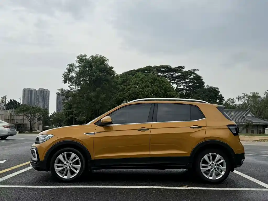 Volkswagen T-Cross — фото 6