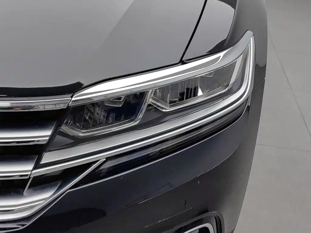Volkswagen Phideon — фото 7