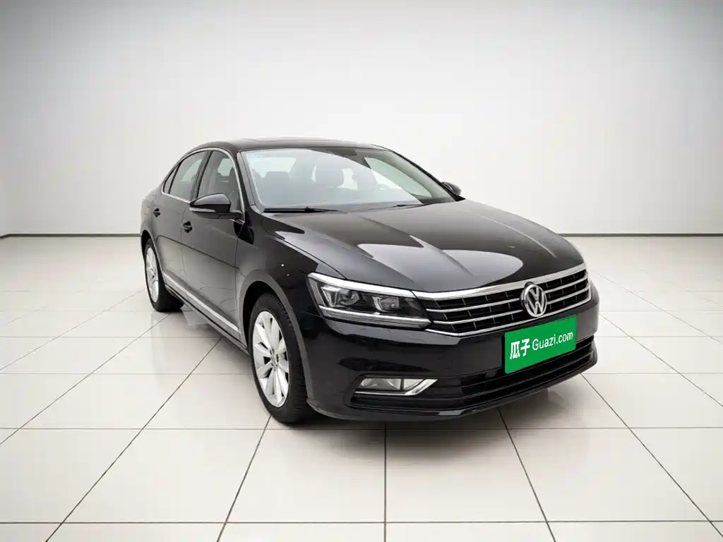 Volkswagen Passat — фото 3