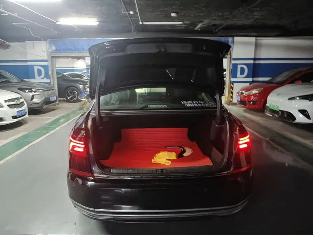 Volkswagen Passat — фото 21