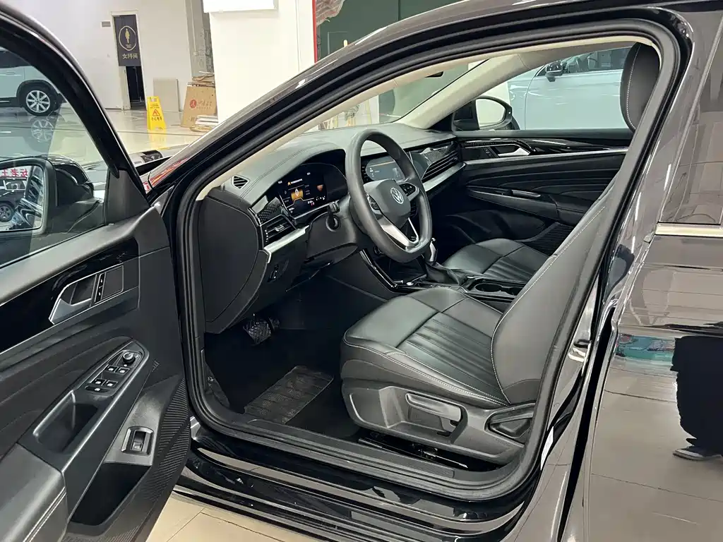 Volkswagen Passat — фото 4