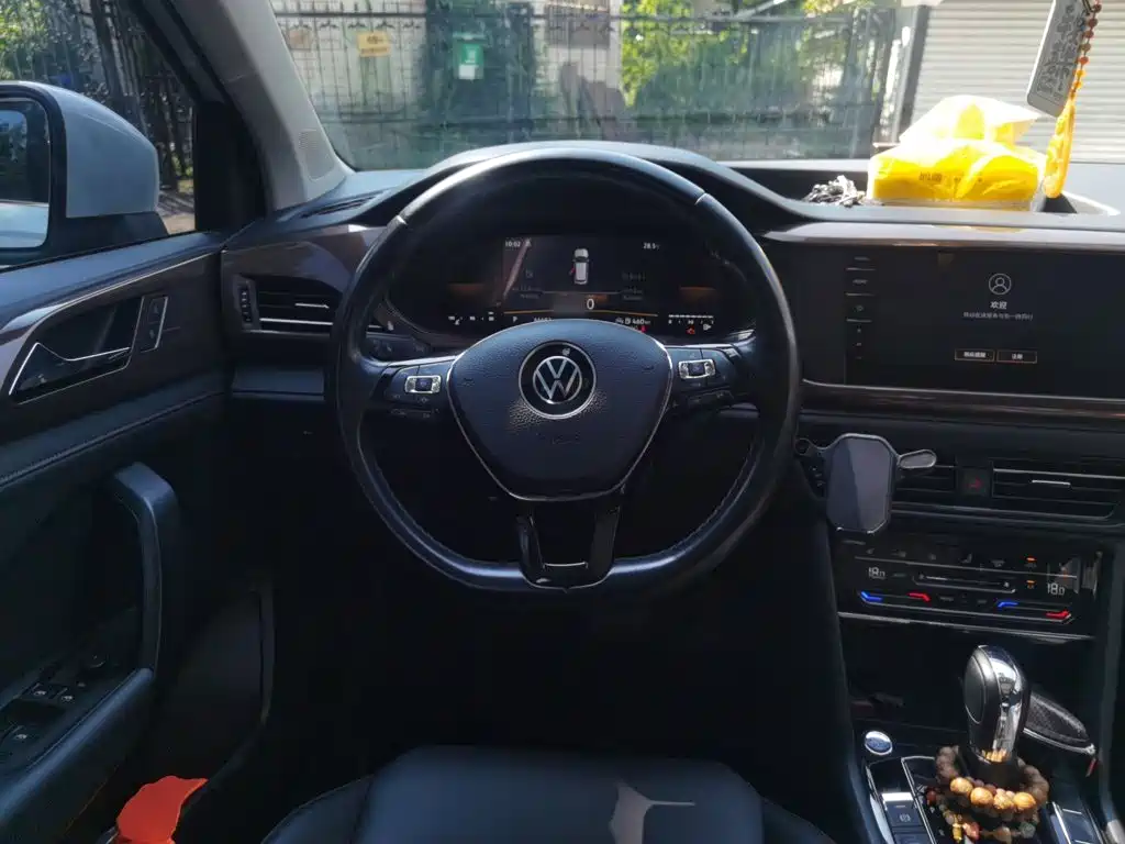 Volkswagen Tharu — фото 7