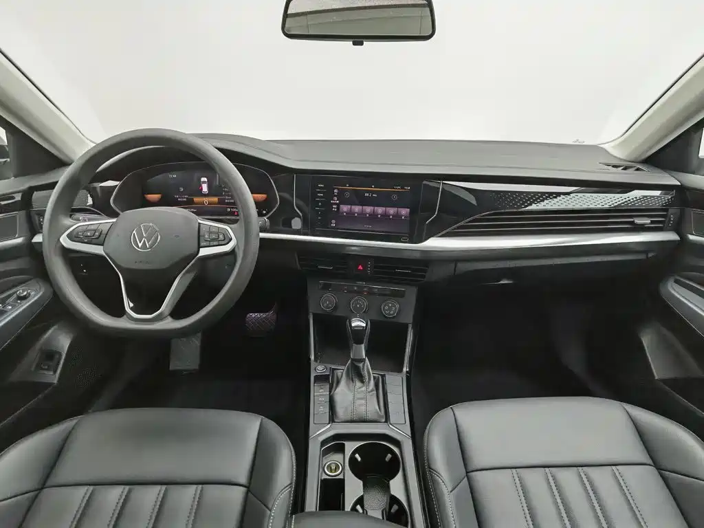 Volkswagen Passat — фото 5