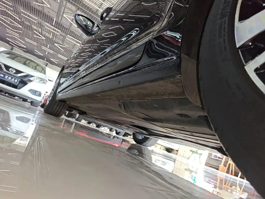 Volkswagen Passat — фото 22