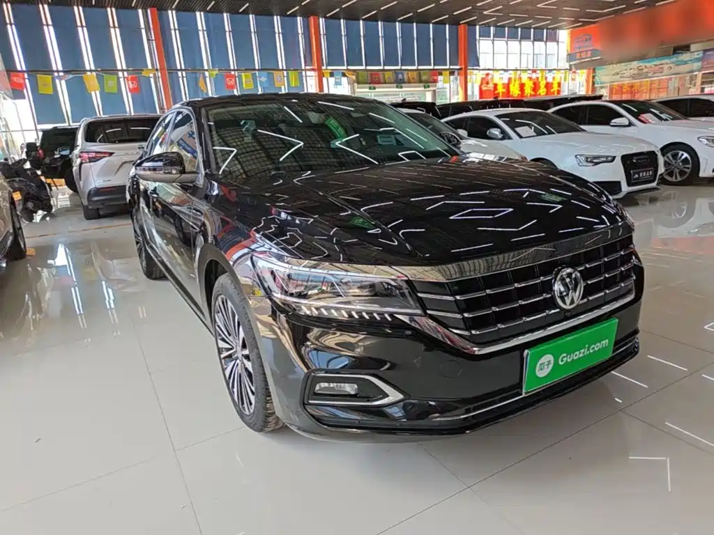 Volkswagen Passat — фото 4