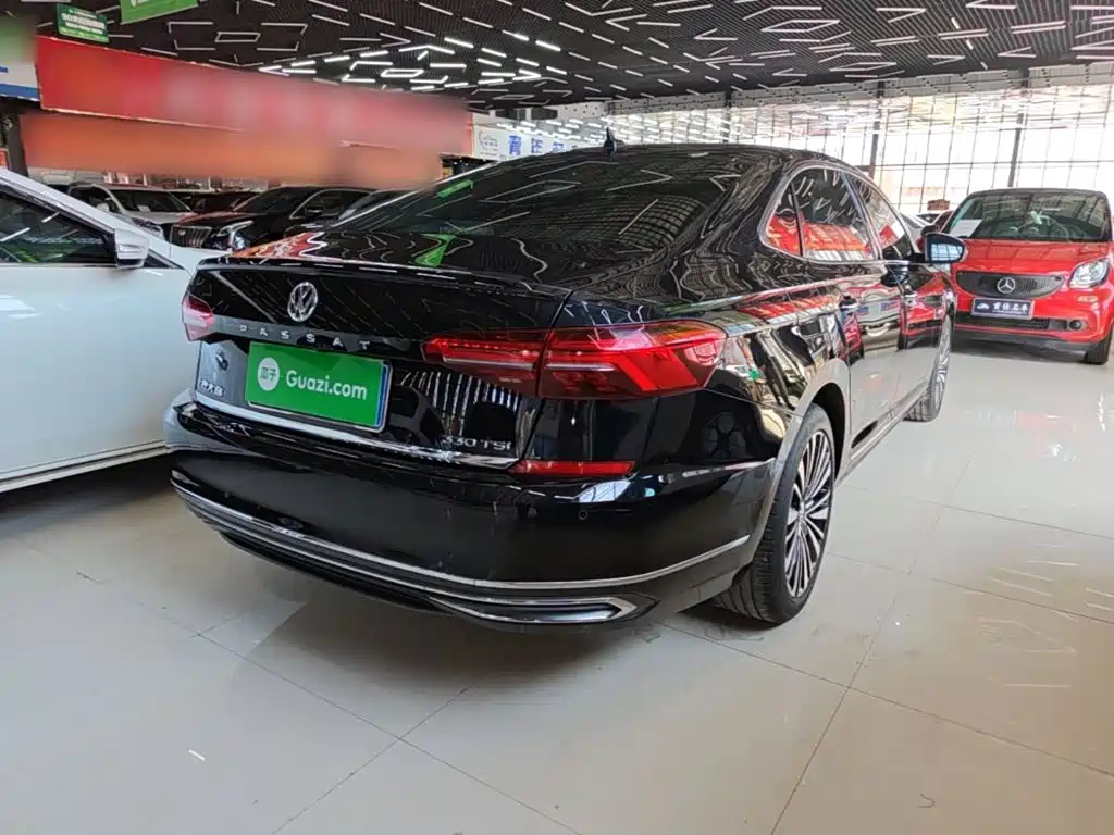 Volkswagen Passat — фото 7