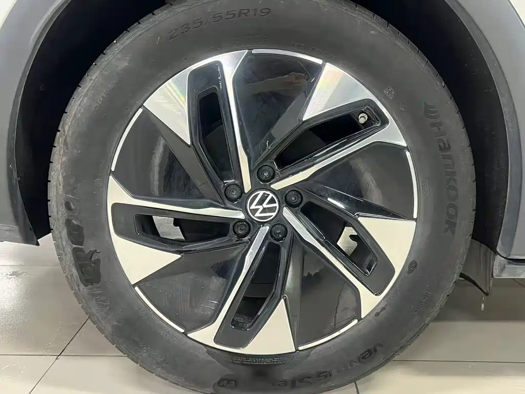 Volkswagen ID.4 Crozz — фото 15