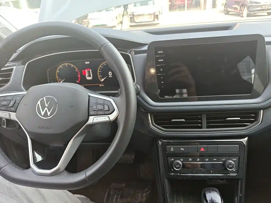 Volkswagen Tharu — фото 10