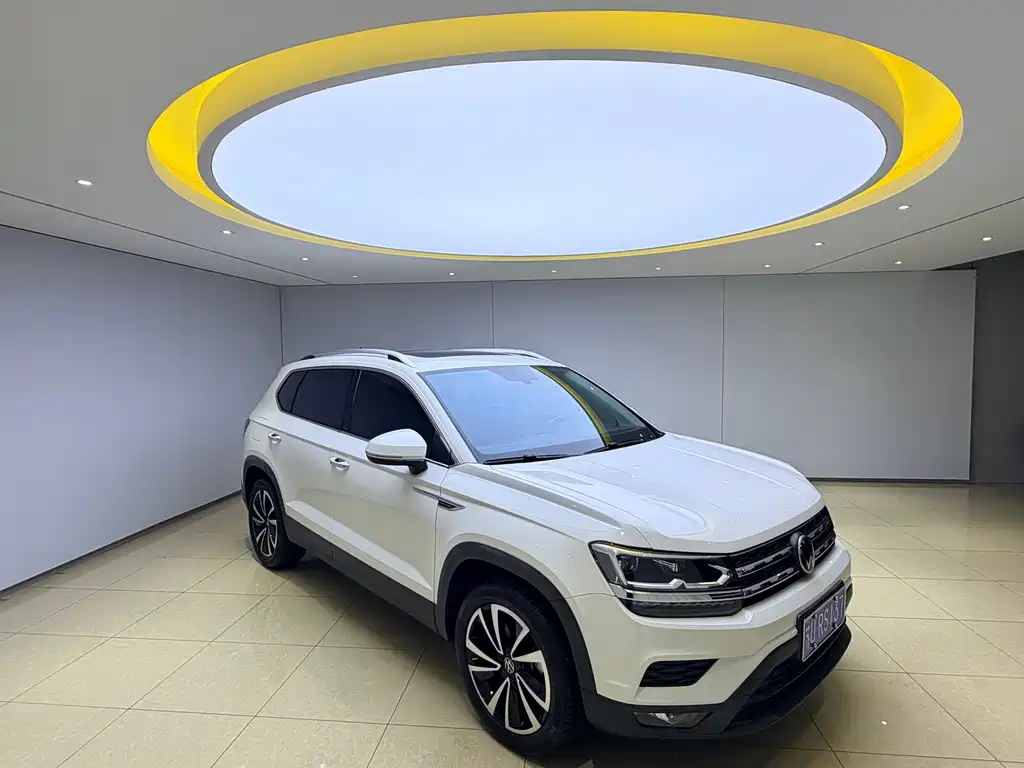 Volkswagen Tharu — фото 3