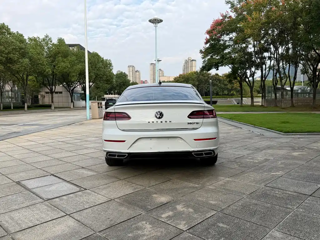 Volkswagen CC — фото 33