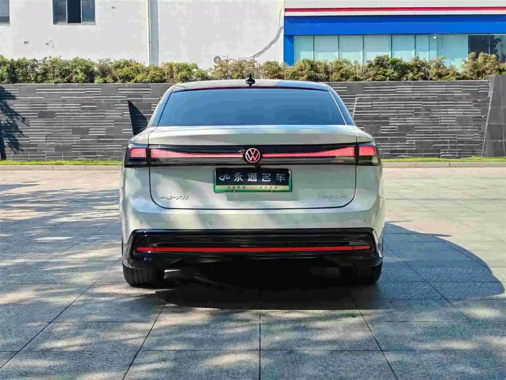 Volkswagen ID.7 VIZZION — фото 10