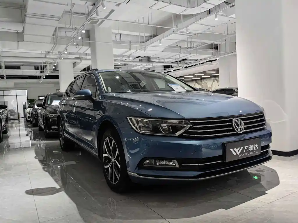 Volkswagen Viloran — фото 2