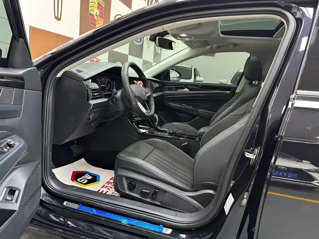 Volkswagen Passat — фото 7