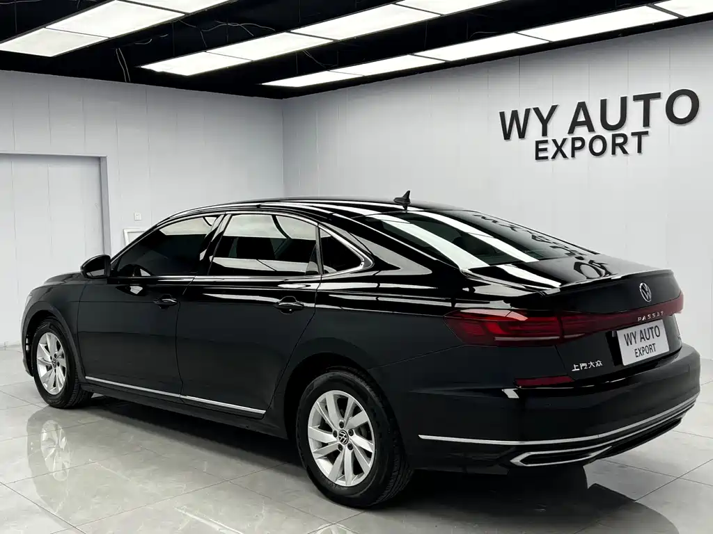 Volkswagen Passat — фото 7
