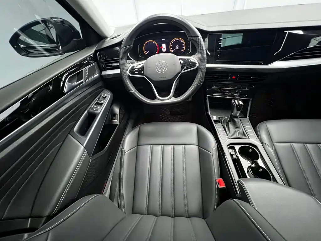 Volkswagen Passat — фото 9
