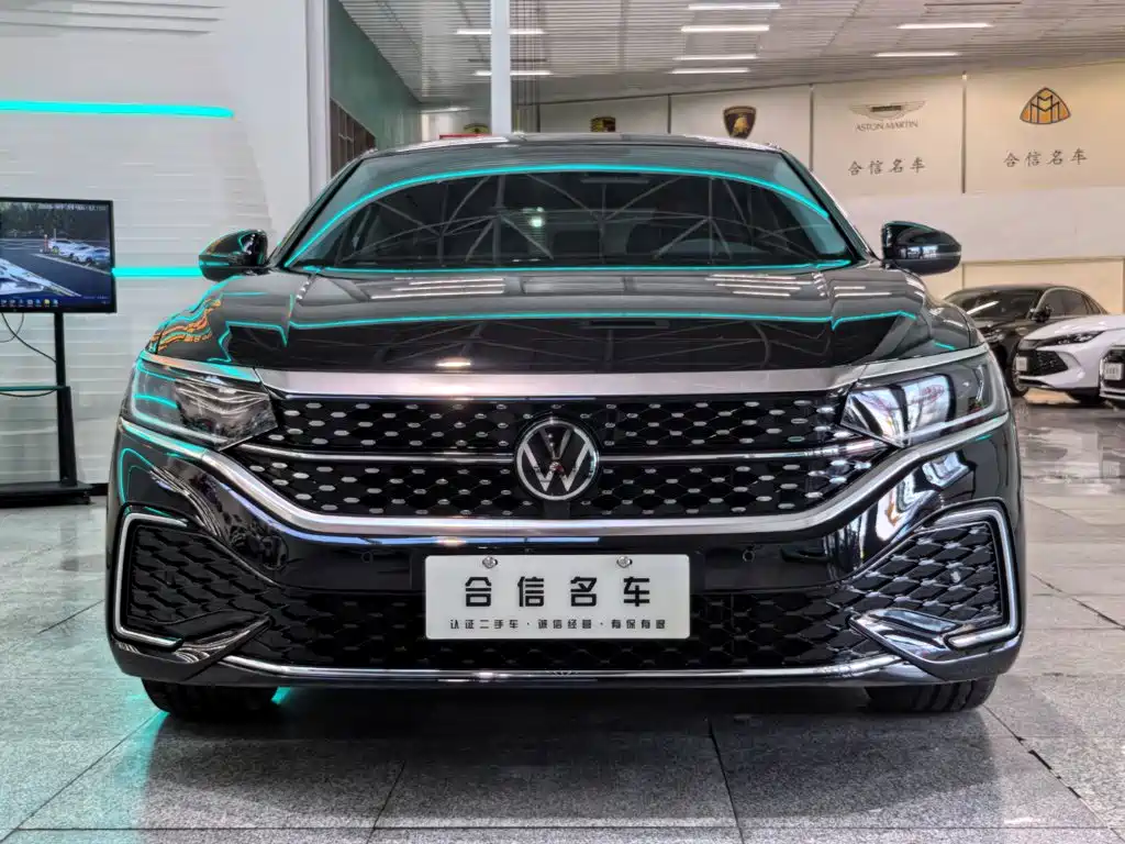 Volkswagen Passat — фото 2