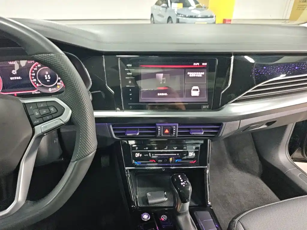 Volkswagen Passat — фото 13
