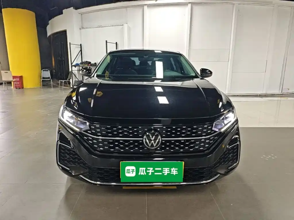 Volkswagen Passat — фото 3