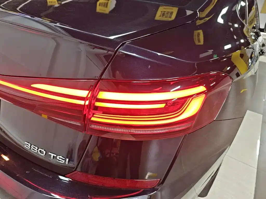 Volkswagen Passat — фото 8