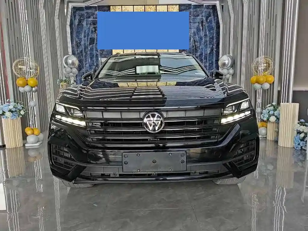 Volkswagen Touareg — фото 2