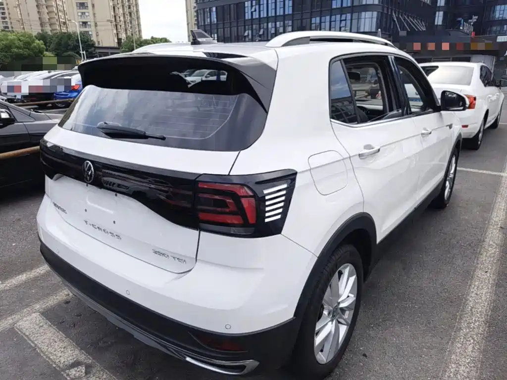Volkswagen T-Cross — фото 7