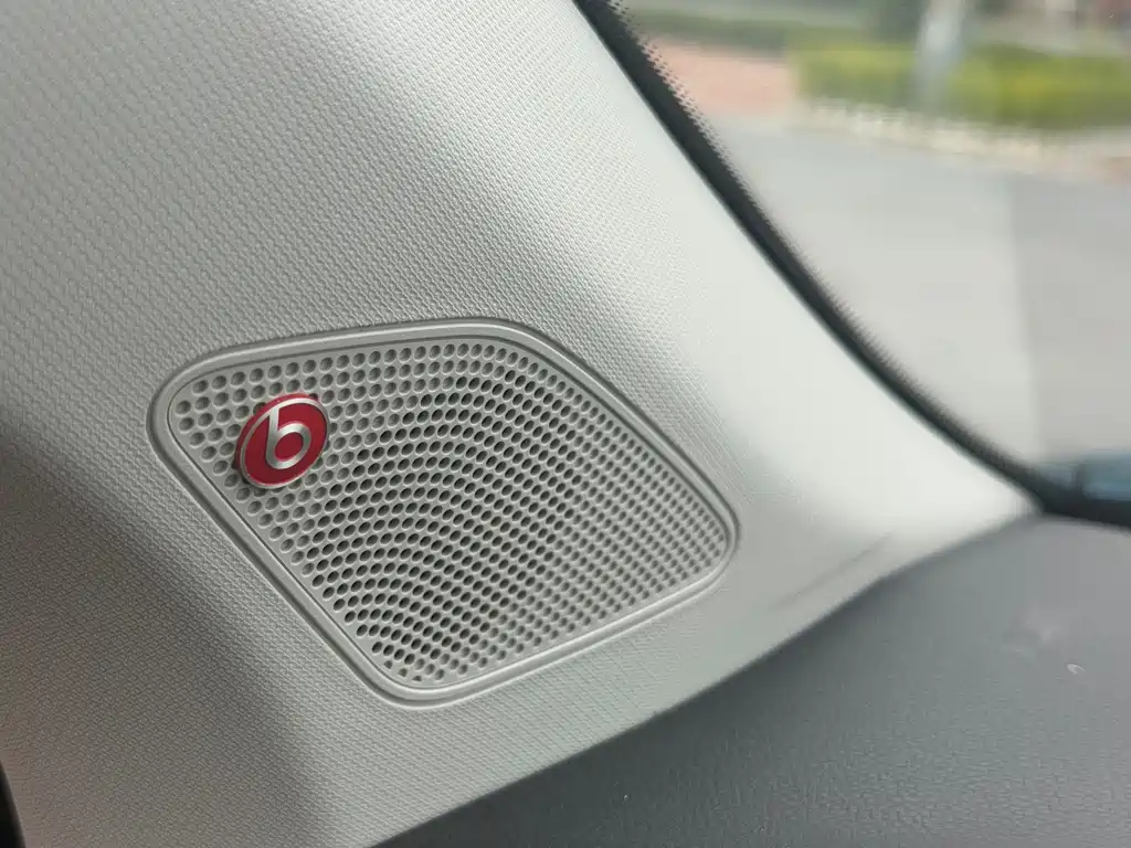 Volkswagen Tharu — фото 18