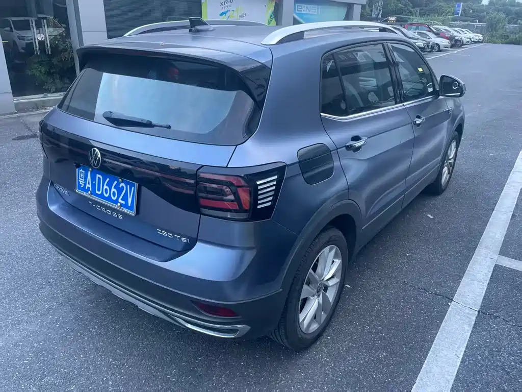 Volkswagen T-Cross — фото 4
