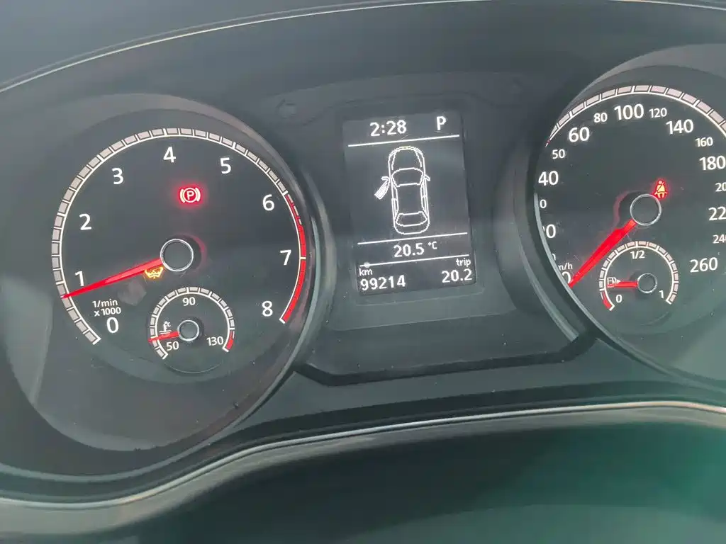 Volkswagen Passat — фото 6