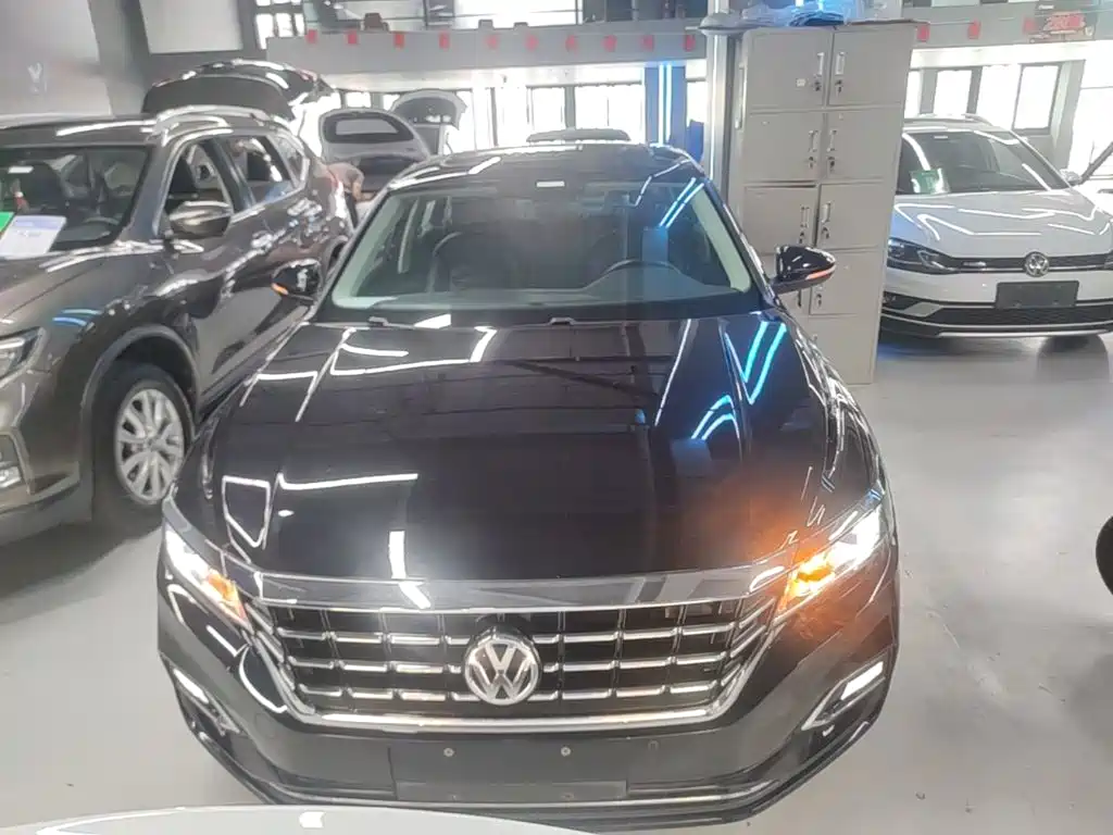 Volkswagen Passat — фото 3