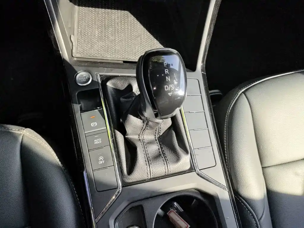 Volkswagen Passat — фото 14