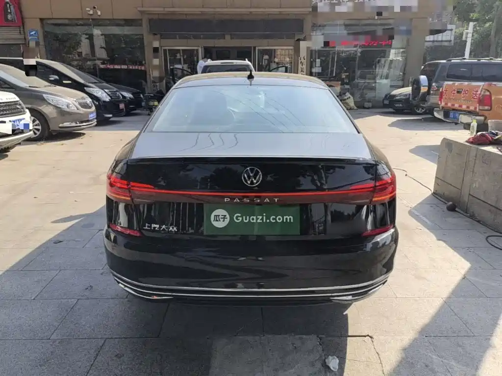 Volkswagen Passat — фото 6