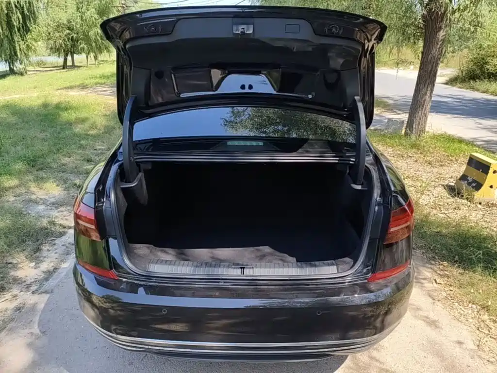 Volkswagen Passat — фото 19