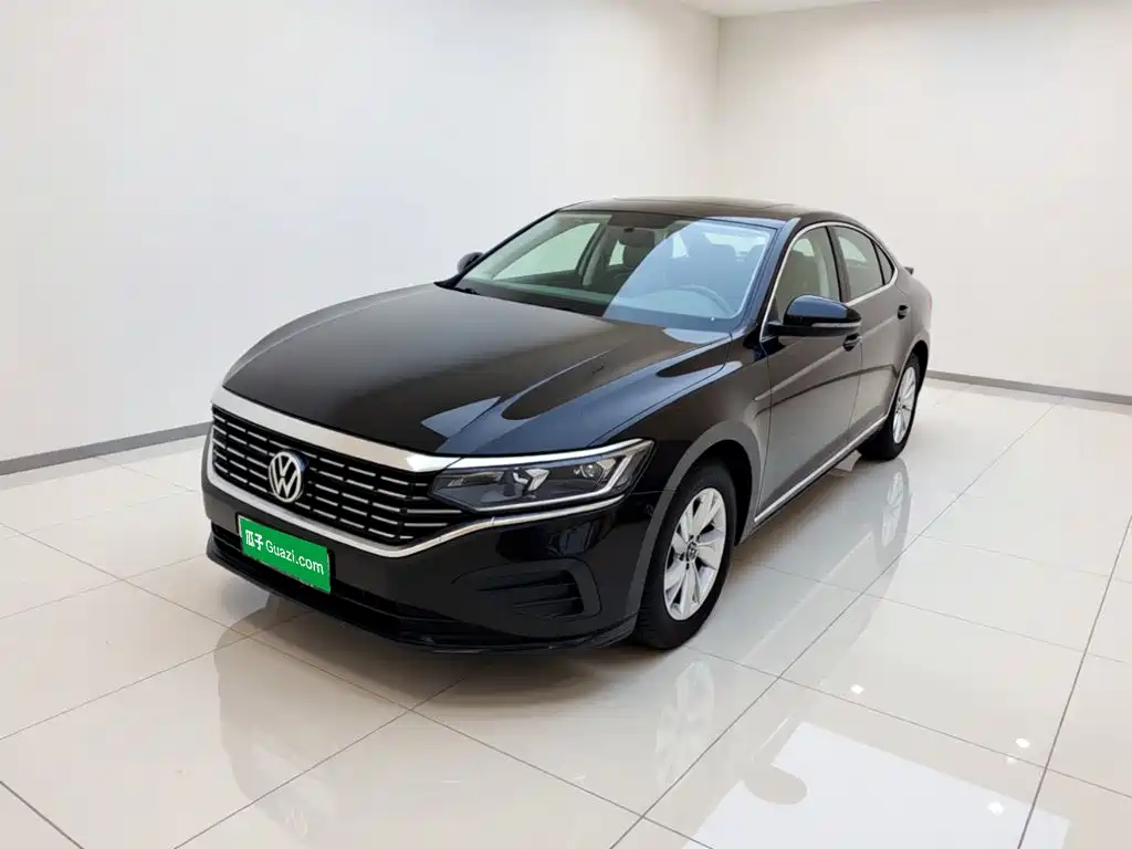 Volkswagen Passat — фото 2