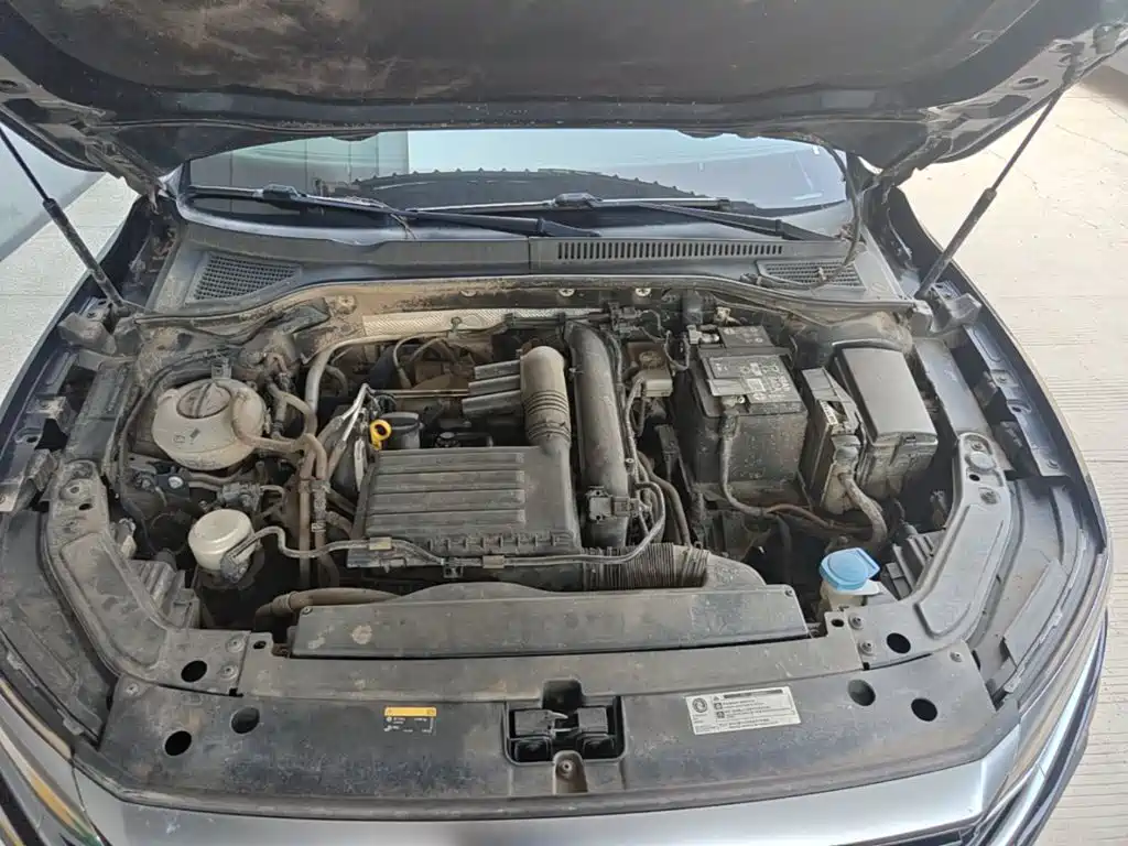 Volkswagen Passat — фото 20