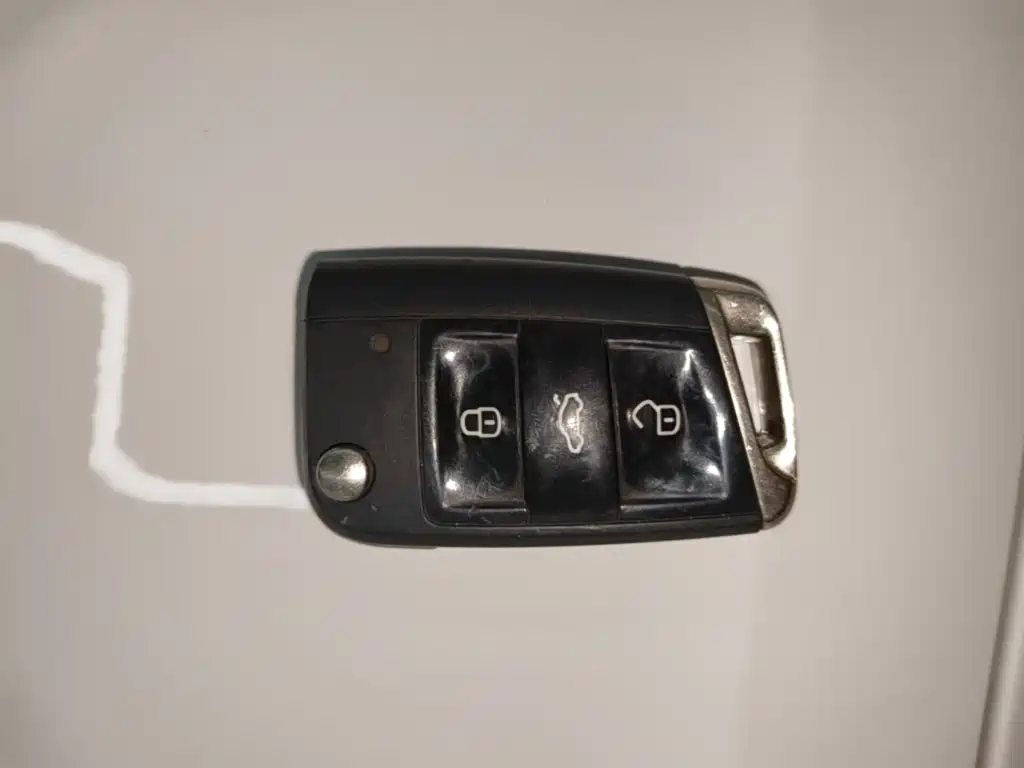 Volkswagen Tharu — фото 9