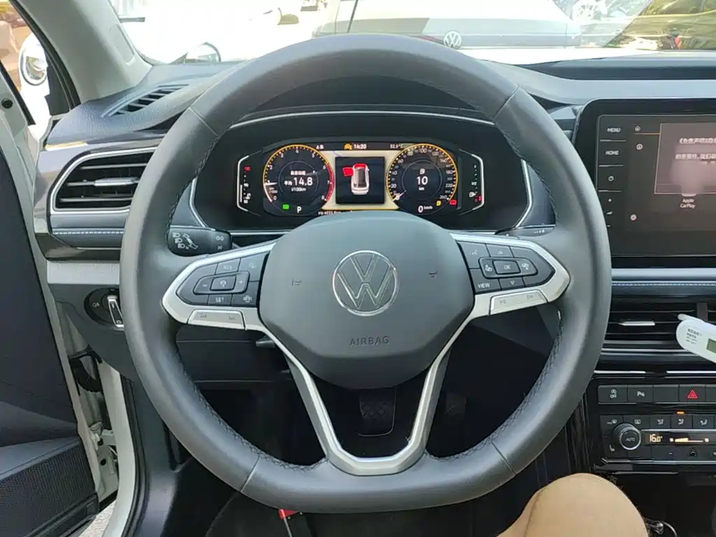 Volkswagen Tharu — фото 11