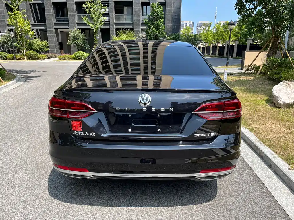 Volkswagen Phideon — фото 5