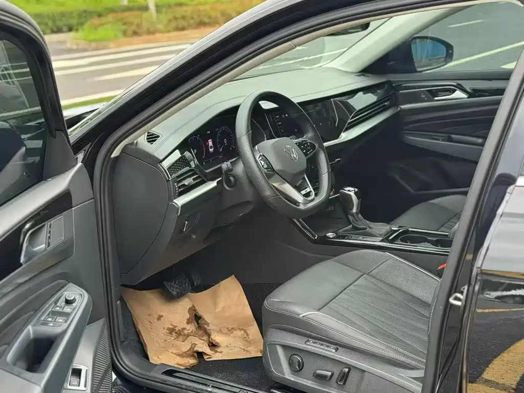 Volkswagen Passat — фото 4