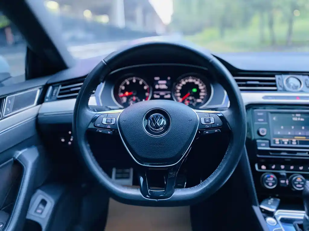 Volkswagen CC — фото 5