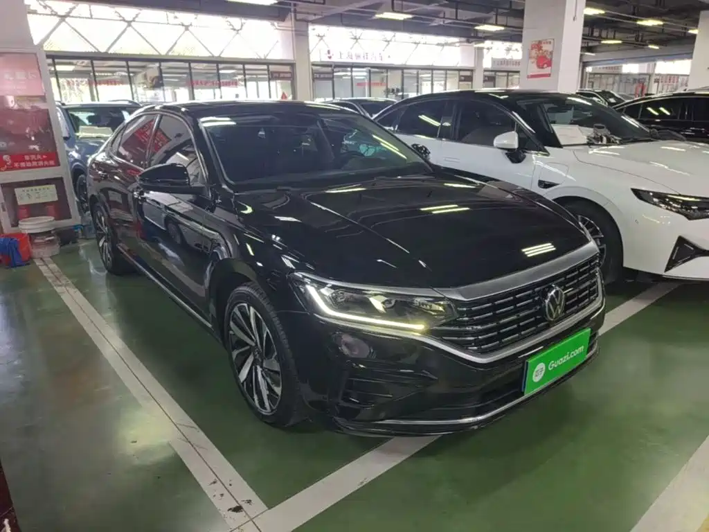 Volkswagen Passat — фото 4