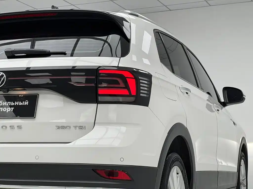 Volkswagen T-Cross — фото 17