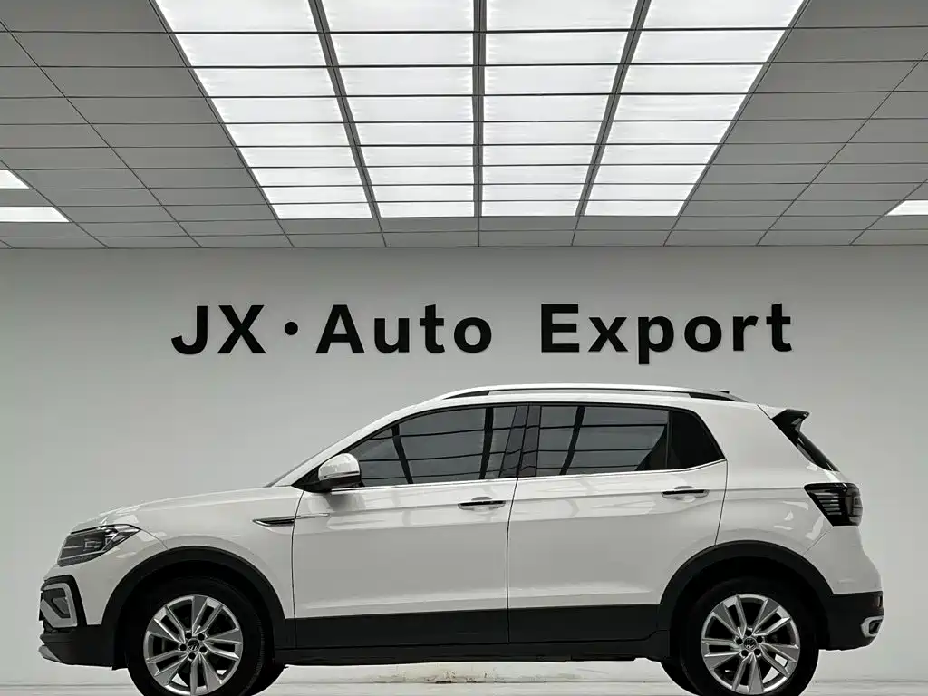 Volkswagen T-Cross — фото 22