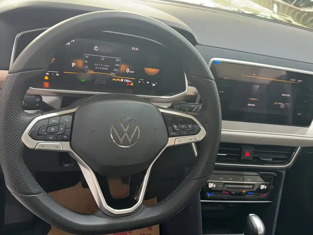 Volkswagen Tharu — фото 4